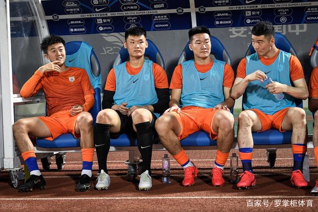 成功实现保级！门兴总监确认：主帅波兰斯基将会留任